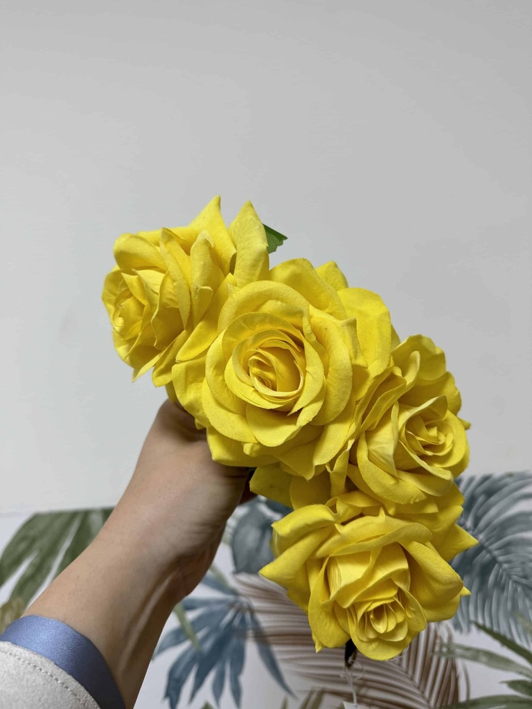 Corona de rosas (Amarillo)